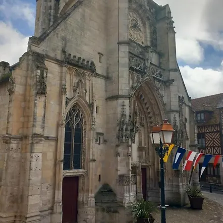 Le Leon Apartament Honfleur